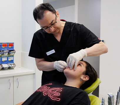 Meet our Specialist Orthodontist 